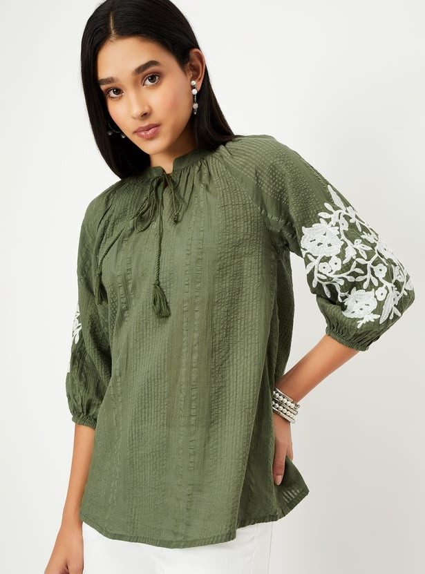 Women Embroidered Tunic -Green